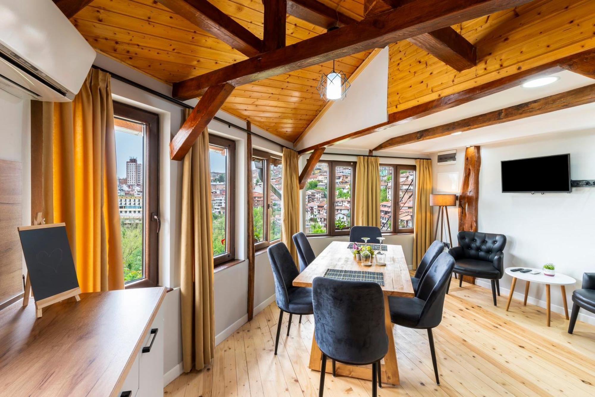 Bobevata Guest House - Floor 2 - Stunning View Old Town Veliko Tarnovo Eksteriør billede