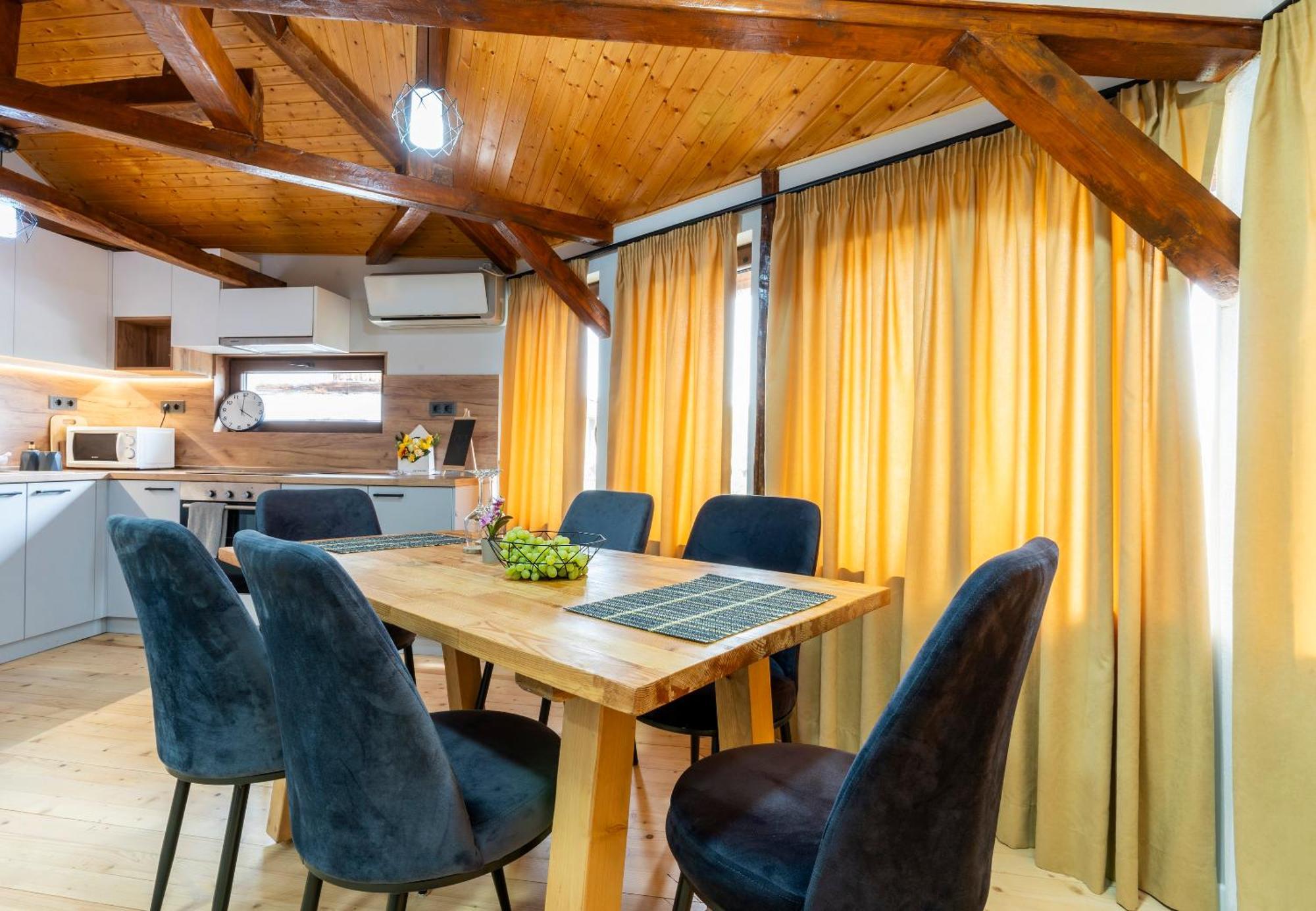 Bobevata Guest House - Floor 2 - Stunning View Old Town Veliko Tarnovo Eksteriør billede
