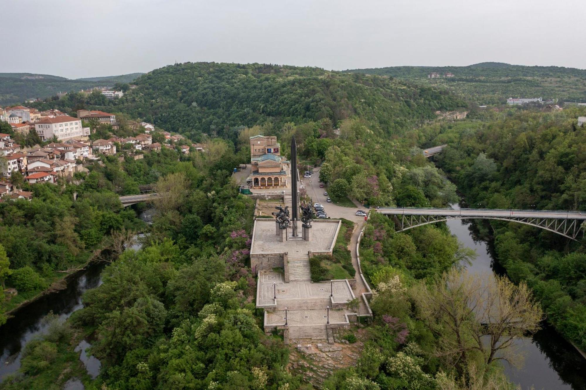 Bobevata Guest House - Floor 2 - Stunning View Old Town Veliko Tarnovo Eksteriør billede